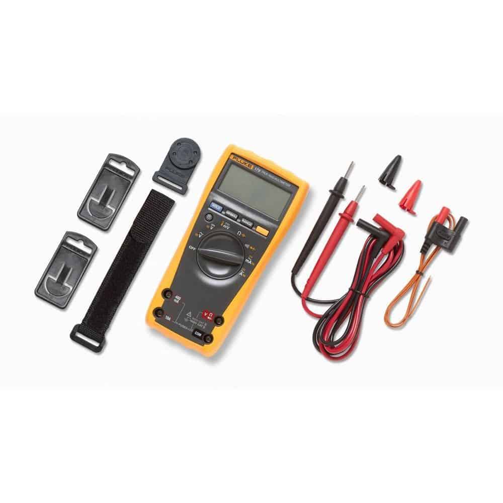 Fluke True RMS Digital Multimeter And Deluxe Accessory Combo Kit