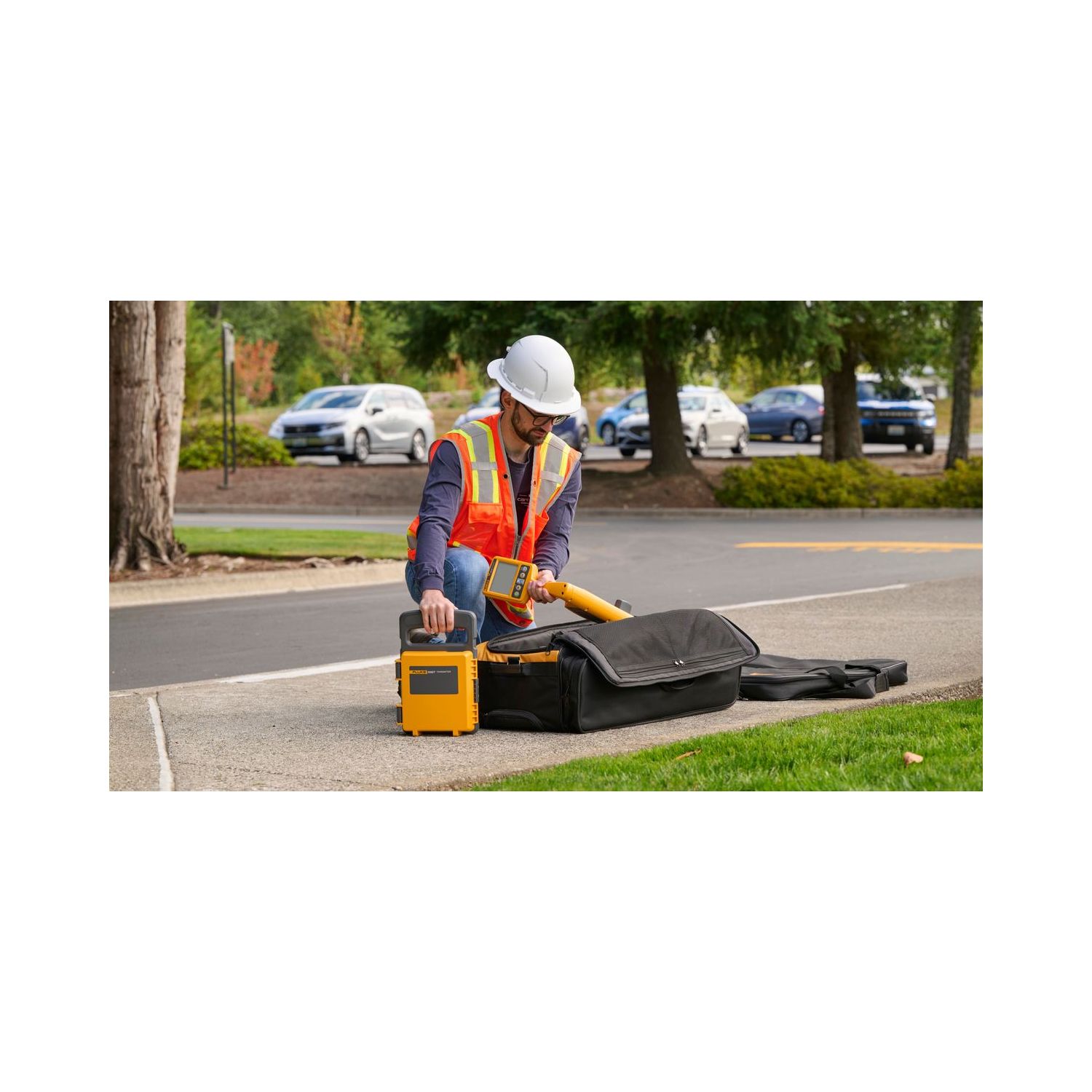 Fluke Underground Cable Locators 2082BT Thumbnail 3