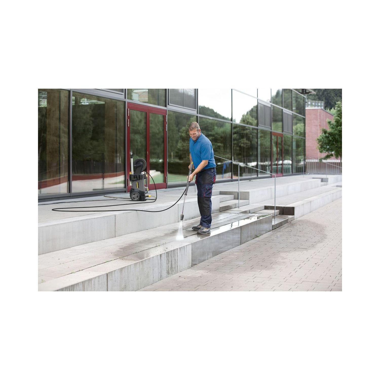 Karcher Pressure Washers 1.520-930.0 Thumbnail 2