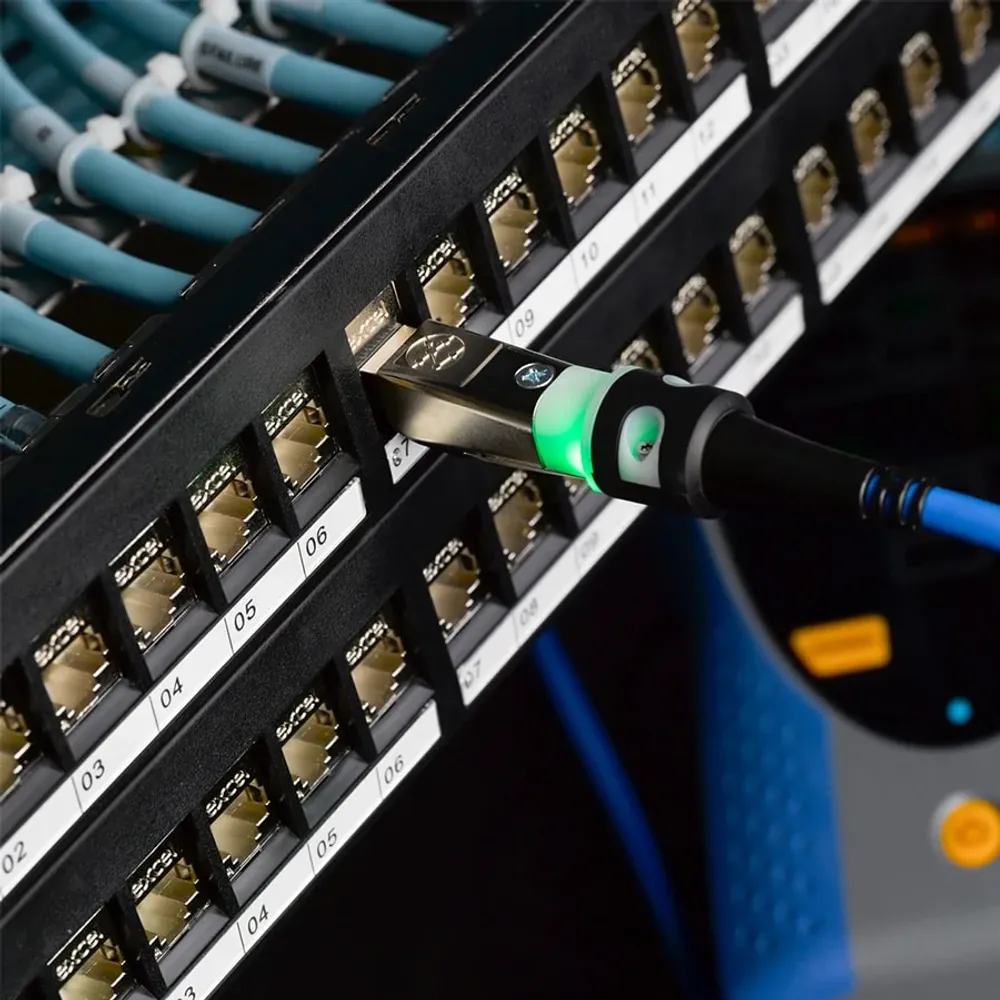 Trend Networks Cable Tester LanTEK-IVs 3000 Thumbnail 3
